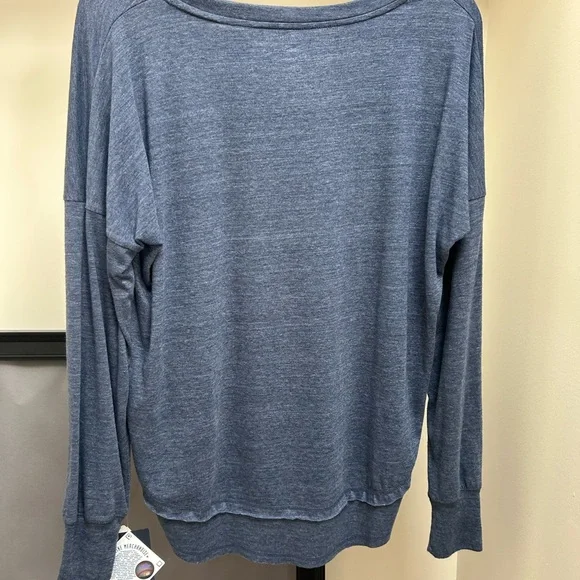 NWT Detroit Tigers MLB blue size large women’s long sleeve new with tags basebal - Picture 4 of 5